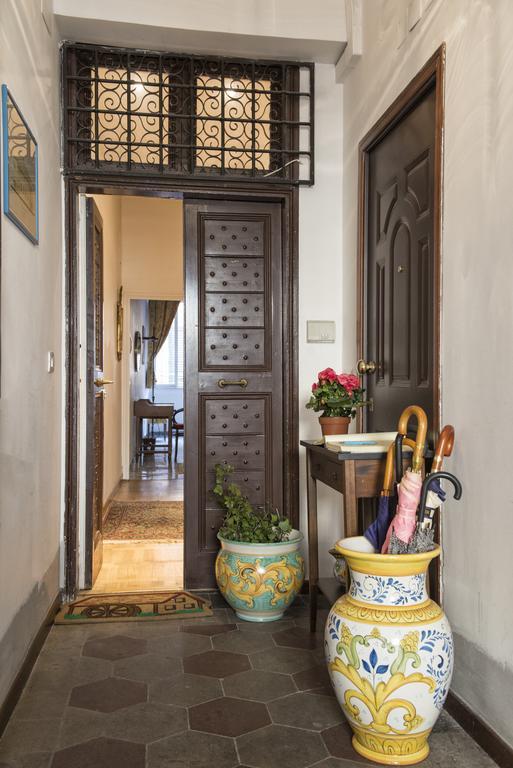 רומא B&B La Scalinatella מראה חיצוני תמונה